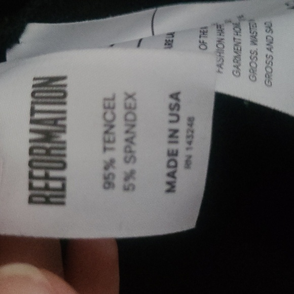 Reformation Long Sleeve - Picture 4 of 4